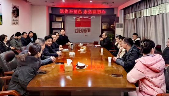 退休不褪色，余熱映初心